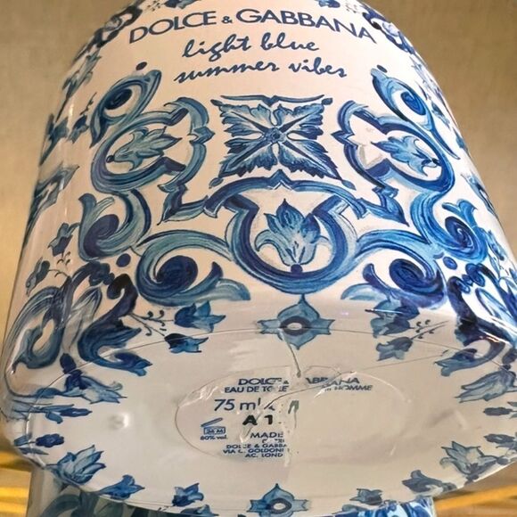 Dolce & Gabbana Light Blue Summer Vibes Pour Homme Eau de Toilette 75ml - Picture 12 of 17